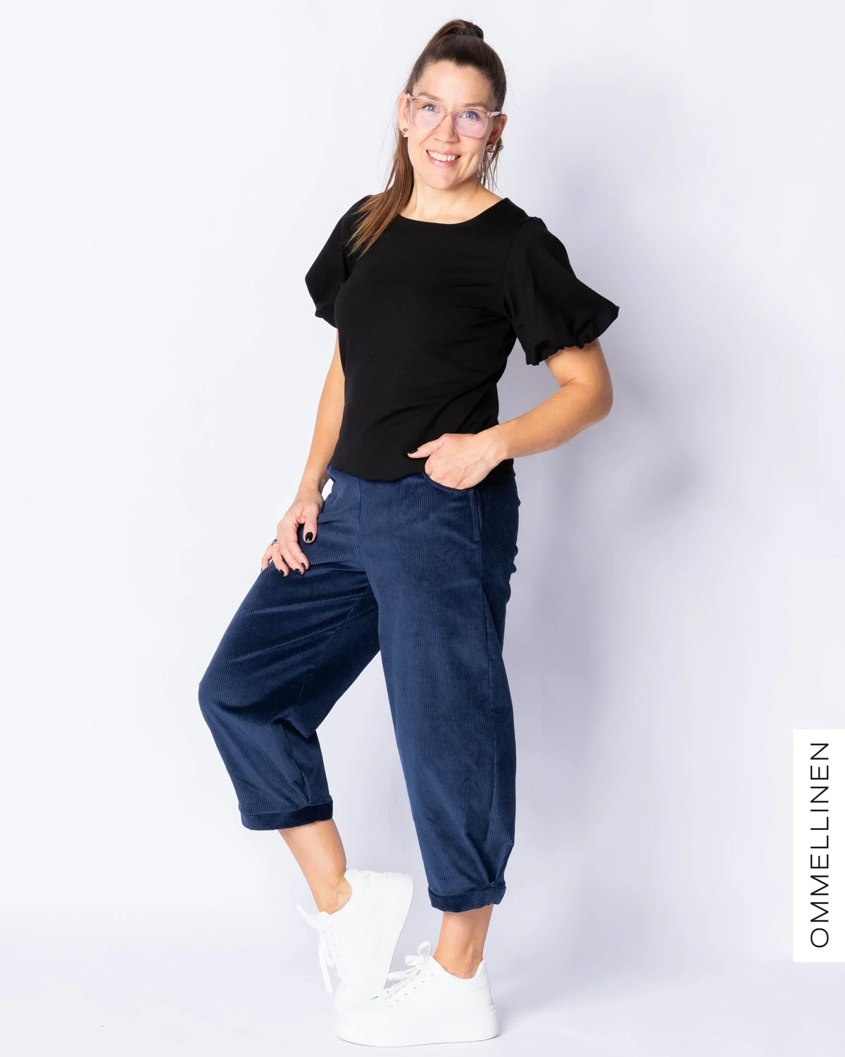 CORDUROY short pants, blue