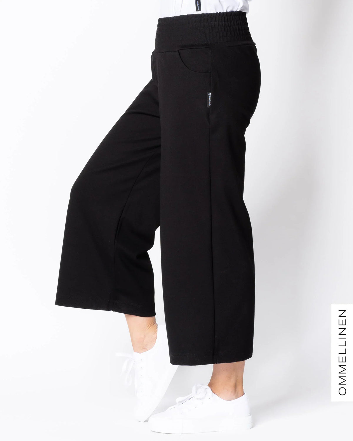 UNELMA pants, black